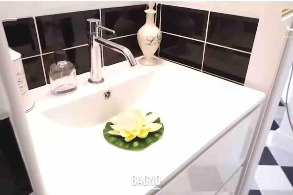 Appartement Casa Cimella, Un Nido Nel Cuore Del Porto Antico Cod Citra 010025-lt-2629