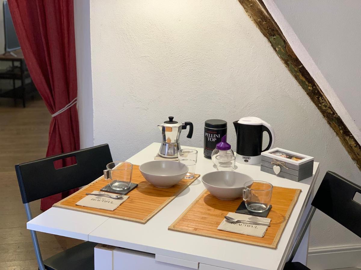 Apartment Casa Cimella, Un Nido Nel Cuore Del Porto Antico Cod Citra 010025-lt-2629 Genua