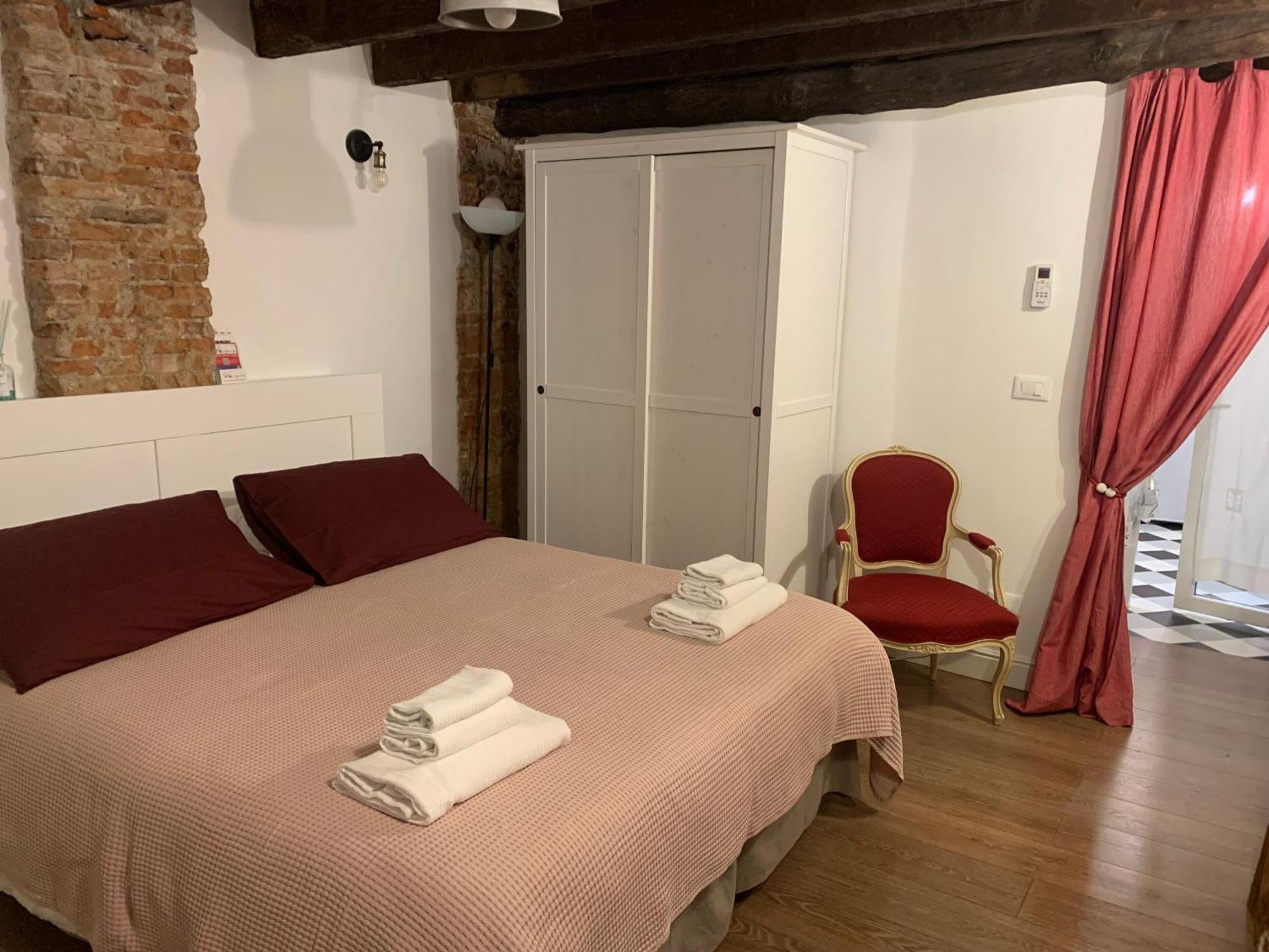 Casa Cimella, Un Nido Nel Cuore Del Porto Antico Cod Citra 010025-lt-2629 Appartement *
